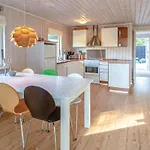 Feriehus Three-bedroom In Asperup
